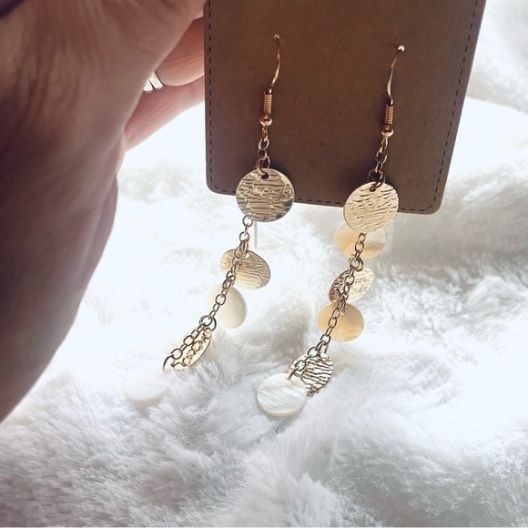 NWT Drop Earrings – Gold & White, 3" ✨ - Picture 3 of 9